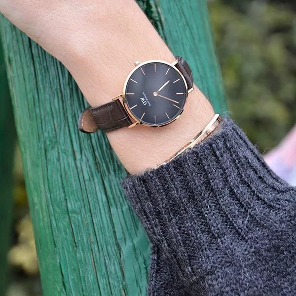 Đồng hồ DW nữ Classic Petite York Black Rose Gold