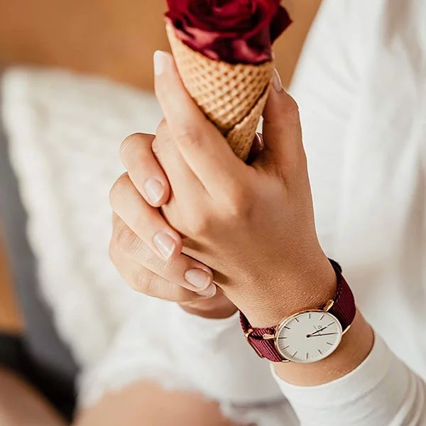 Đồng Hồ DW Chính Hãng Classic Roselyn White Rose Gold