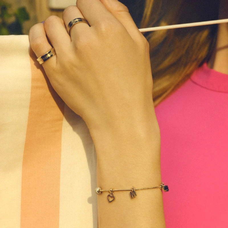 Charm Trái Tim Daniel Wellington Heart Contour DW00400428