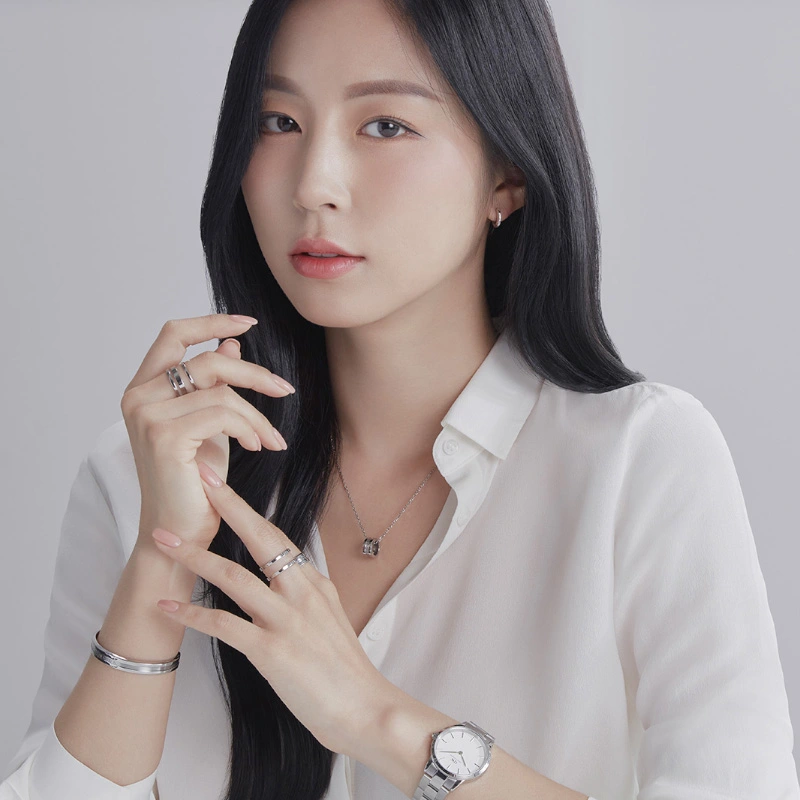 Dây Chuyền Daniel Wellington Elan Necklace Silver DW00400159, Bạc