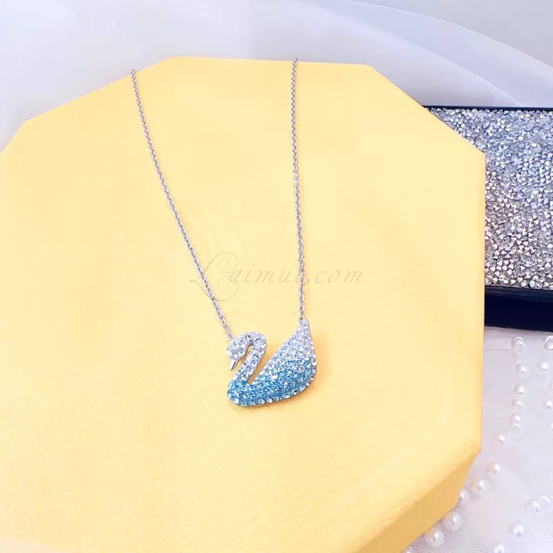 Dây Chuyền Swarovski Multi-colored Iconic Swan Pendant 5512095