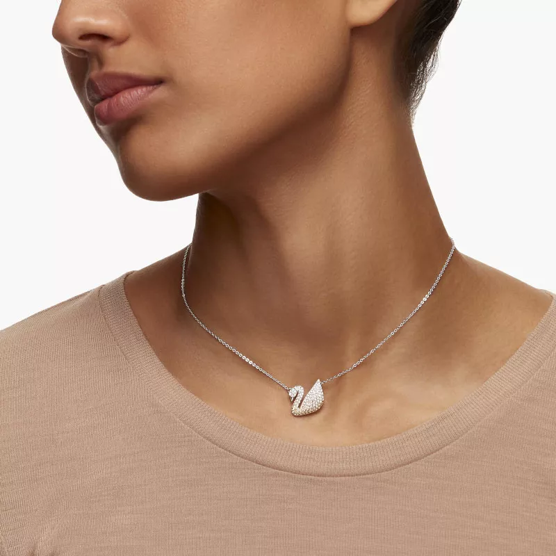 Dây Chuyền Swarovski Ombre Beige Iconic Swan Pendant 5215034