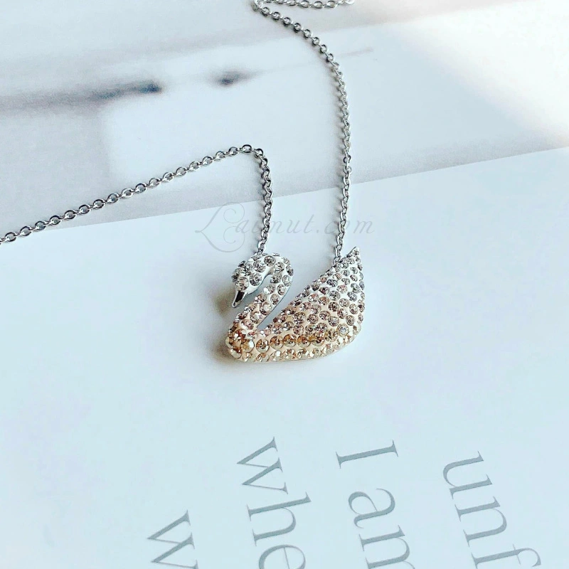 5215034 Dây Chuyền Swarovski Thiên Nga Ombre Beige Iconic Swan Pendant