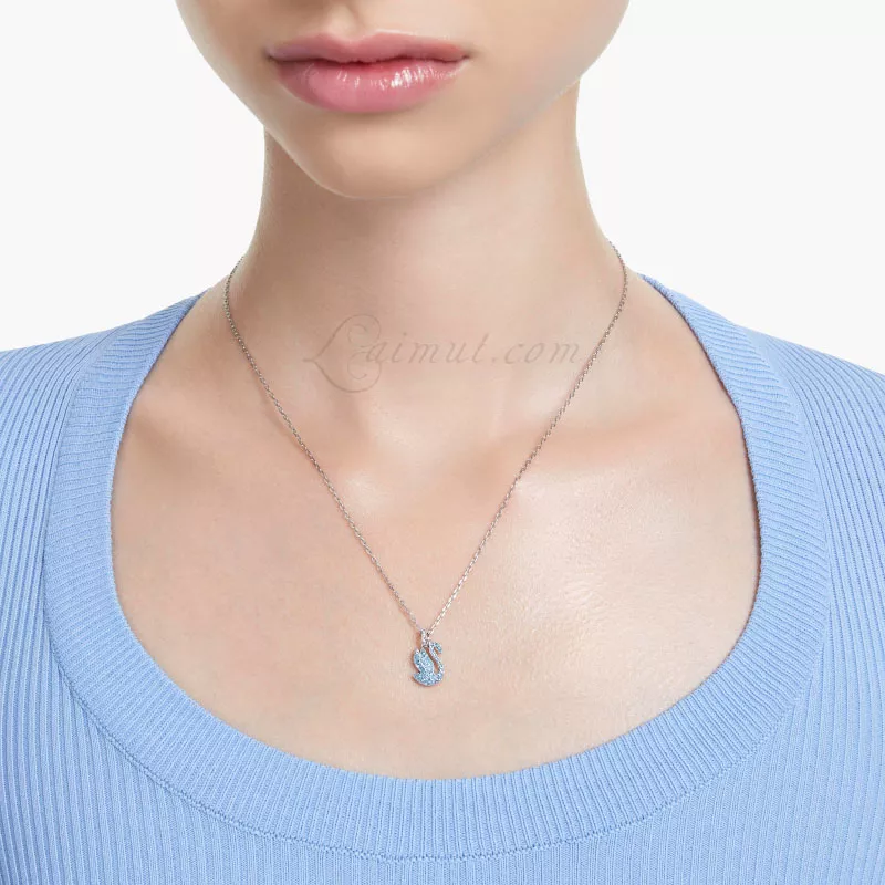 Dây Chuyền Swarovski Thiên Nga Bay Small Iconic Swan Pendant 5680422