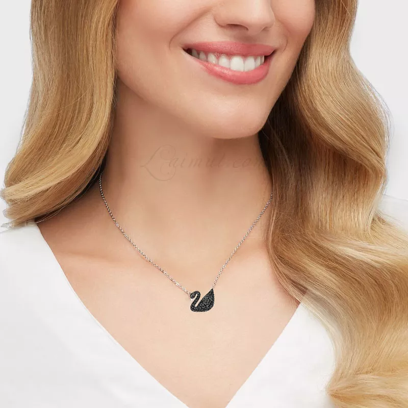 Dây Chuyền Swarovski Thiên Nga Đen Iconic Swan Pendant 5204134