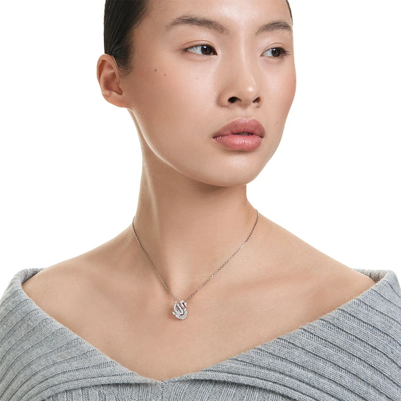 Dây Chuyền Swarovski Thiên Nga Bay Swan Pendant 5732412