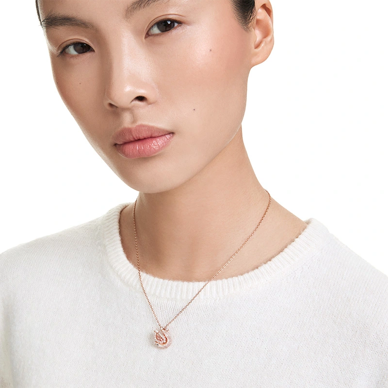Dây Chuyền Swarovski Thiên Nga Bay Swan Pendant 5732414