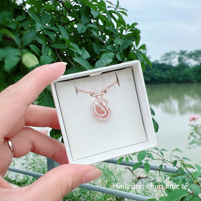 Dây Chuyền Swarovski Thiên Nga Bay Swan Pendant 5732414