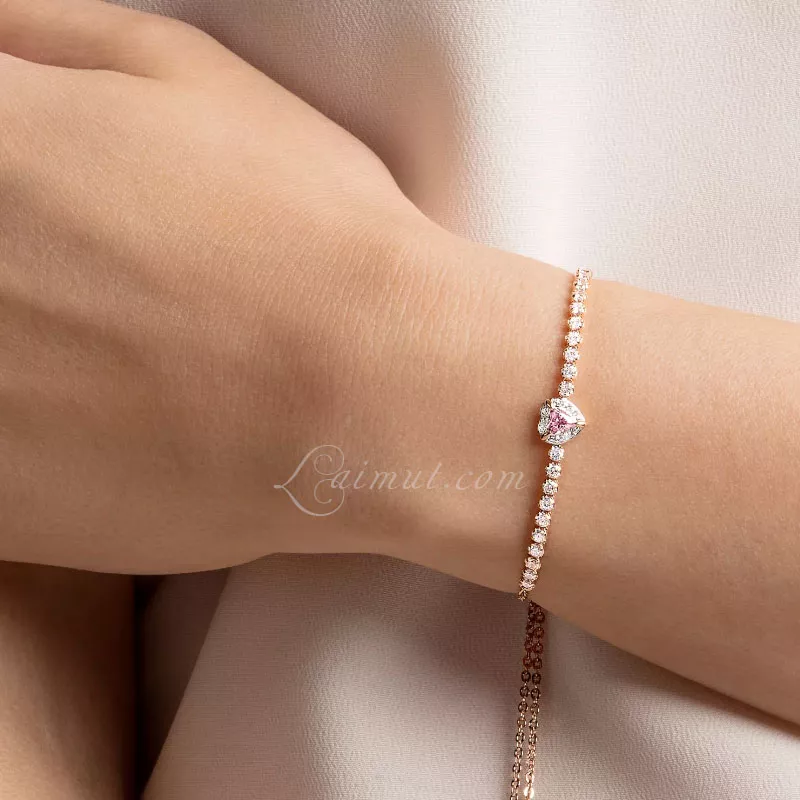Lắc Tay Swarovski Trái Tim Chính Hãng One Heart Bracelet 5646745