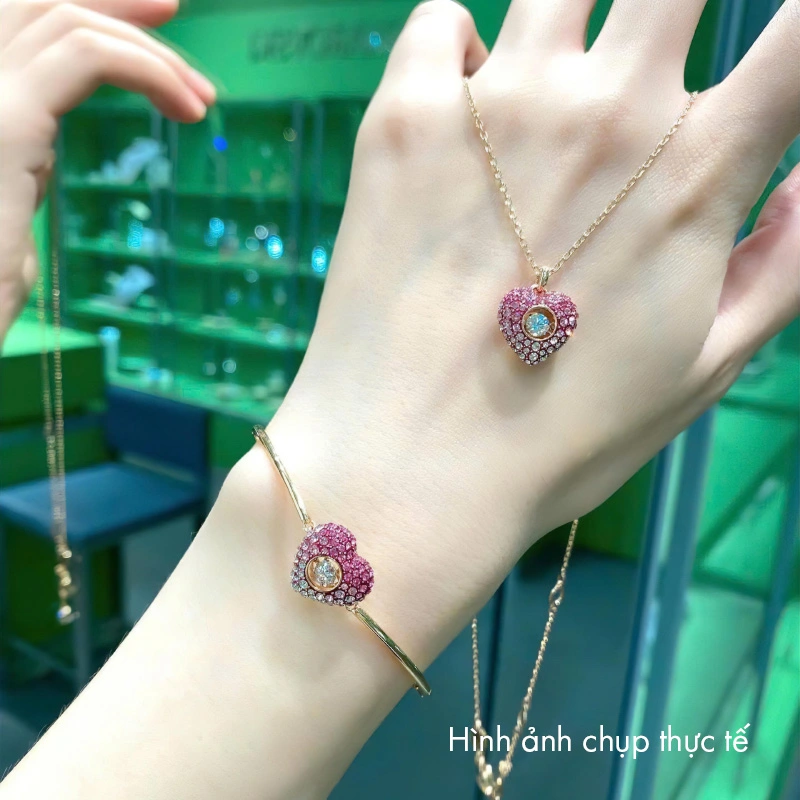 Vòng tay Swarovski 5683581 Hyperbola Bangle | Ảnh thật 02