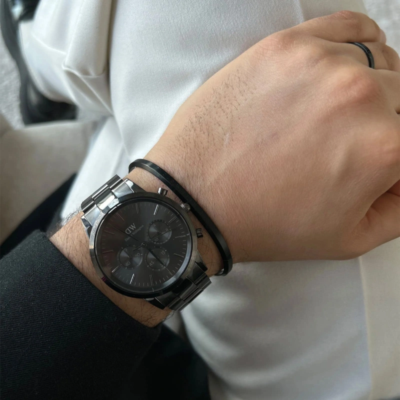 Vòng Cuff Daniel Wellington DW00400383 DW00400382 Chính Hãng Classic Bracelet, Màu Đen