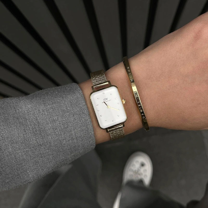Vòng Cuff Daniel Wellington DW00400074 Chính Hãng Classic Bracelet, Màu Vàng Gold