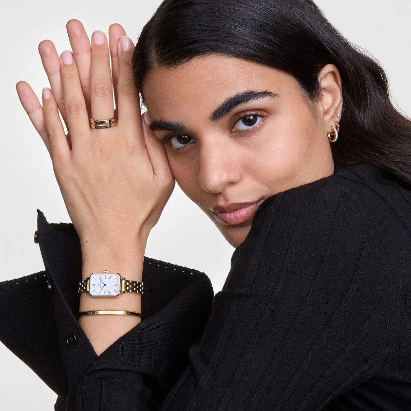 Vòng Cuff Daniel Wellington DW00400074 Chính Hãng Classic Bracelet, Màu Vàng Gold