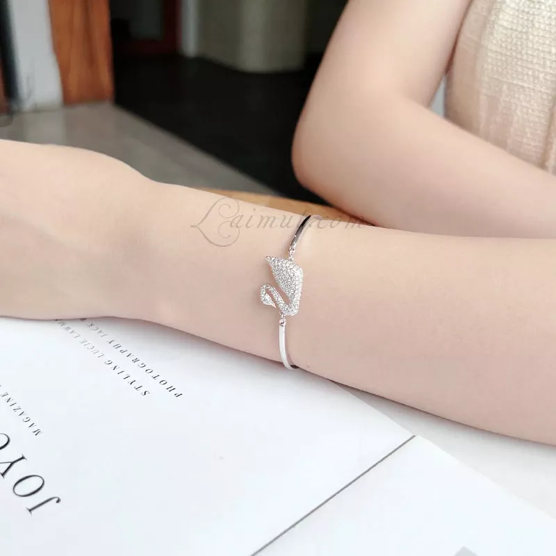 Vòng Tay Swarovski Thiên Nga Chính Hãng Swan Bangle - Hình ảnh 6