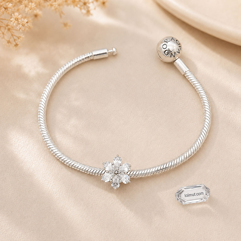 Charm Pandora 792623C01 Sparkling Herbarium Cluster Charm | Laimut | Ảnh chụp thực tế