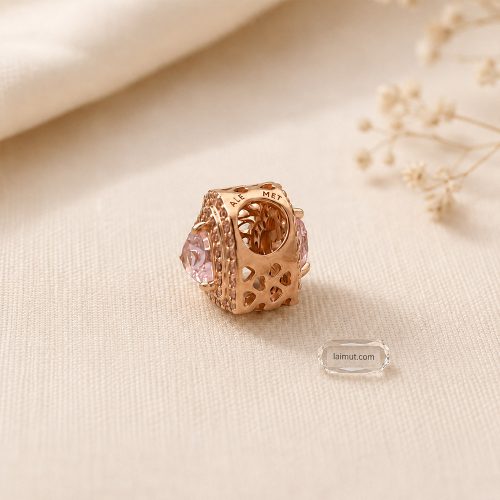 Charm Pandora 789218C01 Sparkling Levelled Heart Charm | Laimut | Ảnh chụp thực tế