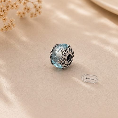 Charm Pandora 792377C00 Winter Blue Snowflake Murano Charm | Laimut | Ảnh chụp thực tế