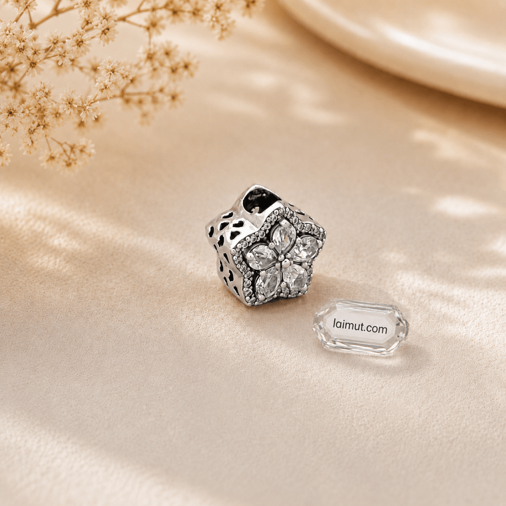 Charm Pandora 799224C01 Sparkling Snowflake Pavé Charm | Laimut | Ảnh chụp thực tế