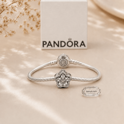 Charm Pandora 799224C01 Sparkling Snowflake Pavé Charm | Laimut | Ảnh chụp thực tế