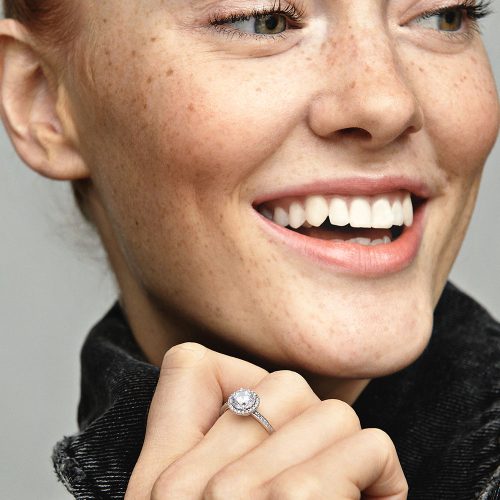 Nhẫn Pandora 196250CZ Round Sparkle Ring | Laimut | Ảnh mẫu đeo