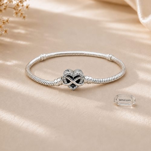 Vòng charm Pandora 592645C01 Sparkling Infinity Heart Clasp Snake Chain Bracelet | Laimut | Ảnh chụp thực tế