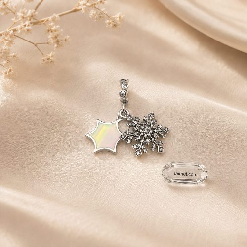 Charm Pandora 794142C01 Opalescent Snowflake Double Dangle Charm | Laimut | Ảnh chụp thực tế