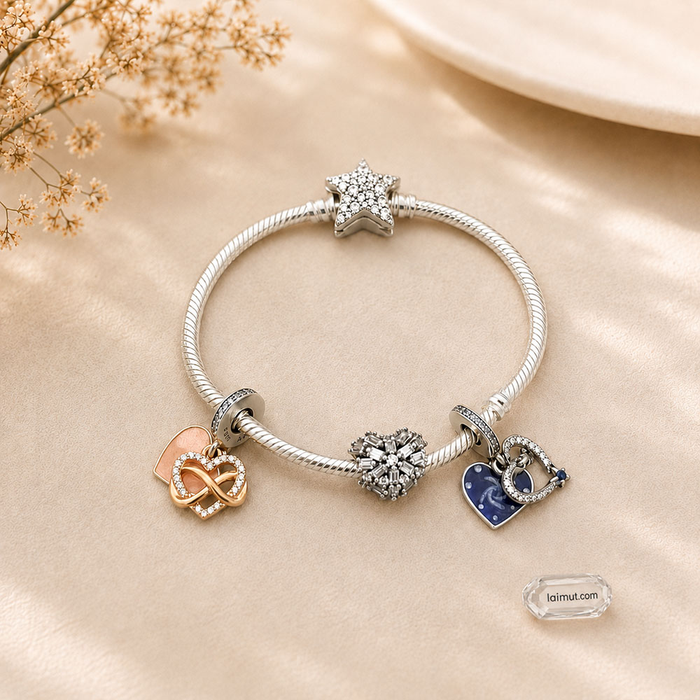 Charm Pandora 794240C01 Sparkling Heart Charm | Laimut | Ảnh chụp thực tế