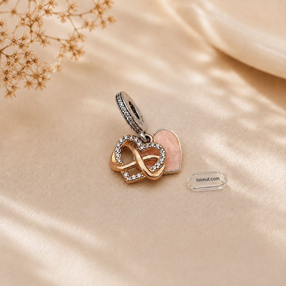 Charm Pandora 788878C01 Sparkling Infinity Heart Dangle Charm | Laimut | Ảnh chụp thực tế