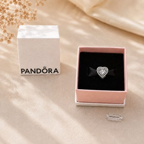 Charm Pandora 799218C01 Sparkling Leveled Hearts Charm | Laimut | Ảnh chụp thực tế fullbox
