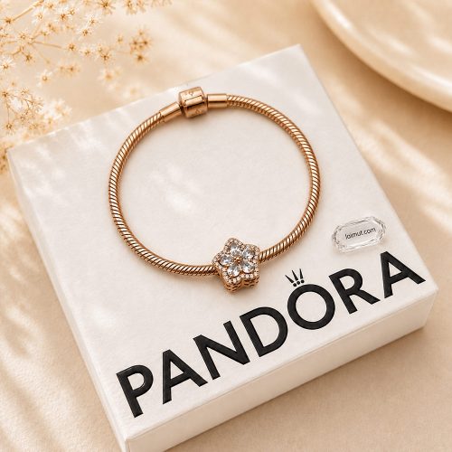 Charm Pandora 789224C01 Sparkling Snowflake Pavé Charm | Laimut | Ảnh chụp thực tế