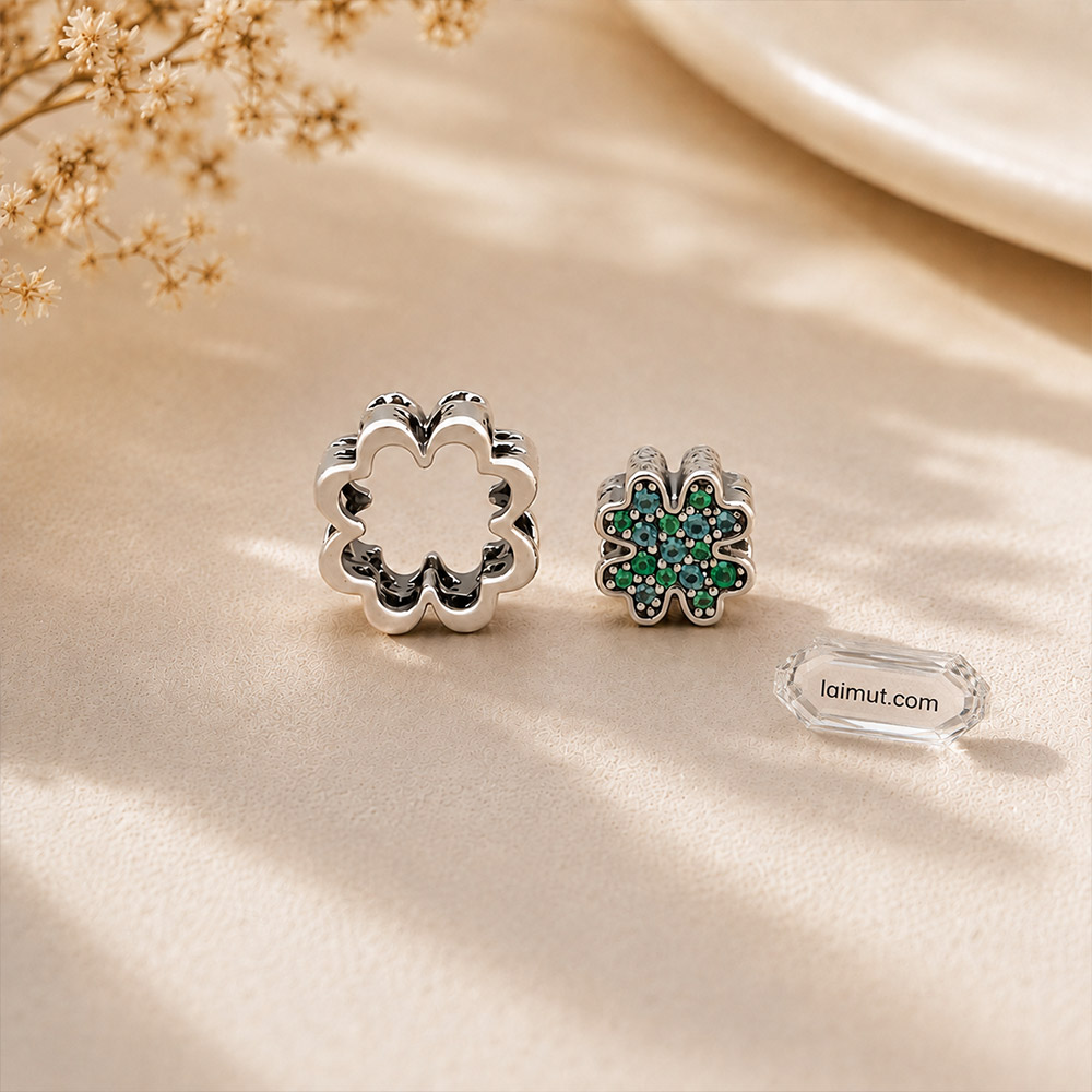 Charm Pandora 792752C01 hai mảnh tách rời