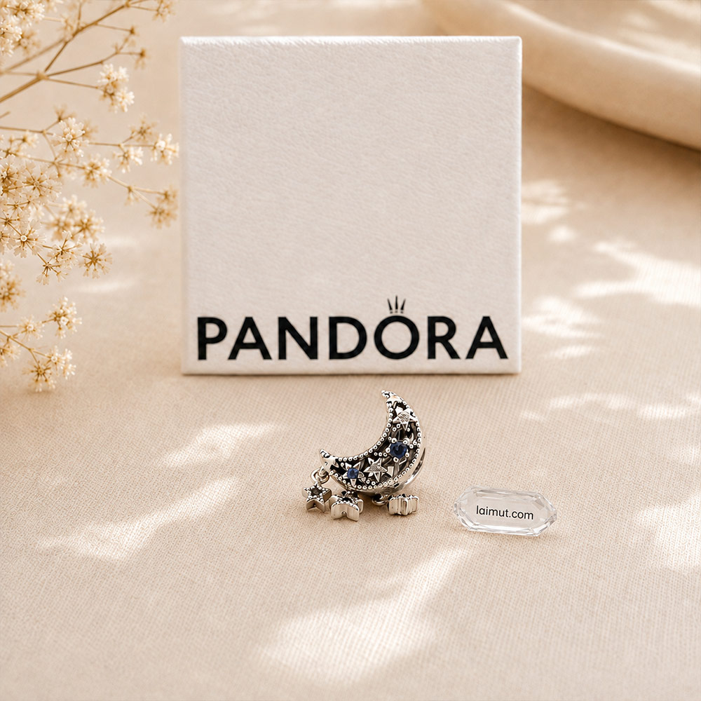 Charm Pandora 799643C01 Star & Crescent Moon Charm | Laimut | Ảnh chụp thực tế
