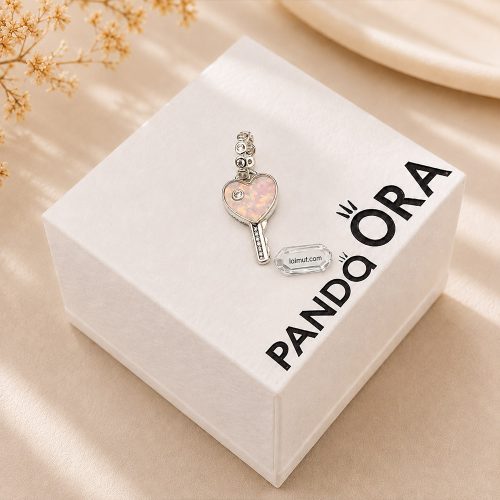 Charm Pandora 794427C01 Opalescent Heart Key Dangle Charm | Laimut | Ảnh chụp thực tế
