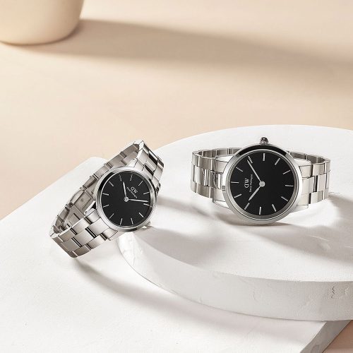 Đồng hồ Daniel Wellington DW00100208 Iconic Link Black Silver chính hãng