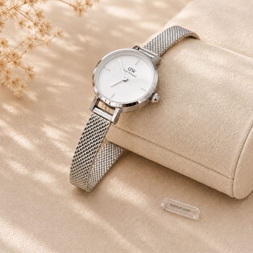 Góc nghiêng Đồng hồ Daniel Wellington DW00100746 Petite Mini Sterling