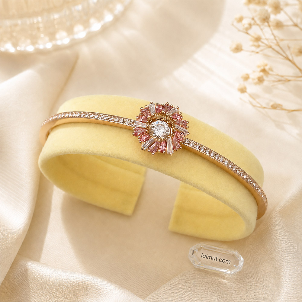 Swarovski 5699082 góc nghiêng