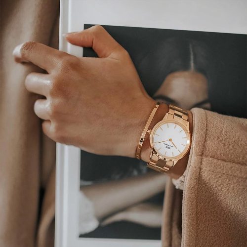 Đồng hồ Daniel Wellington DW00100211 Iconic Link Rose Gold mẫu đeo