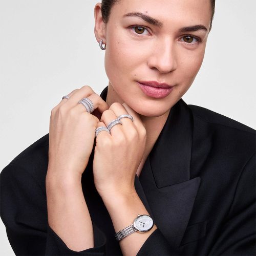 Mẫu đeo Daniel Wellington DW00100884 Juliette Silver 20x26mm