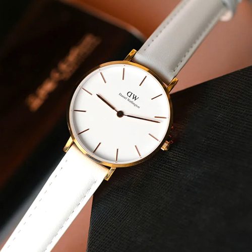 Đồng hồ Daniel Wellington DW00100189 Petite Bondi chụp thực tế tại Laimut