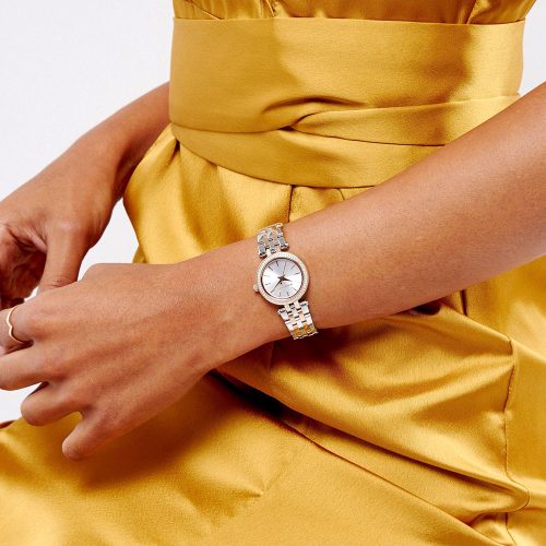 Mẫu đeo đồng hồ Michael Kors MK3298 Petite Darci 26mm