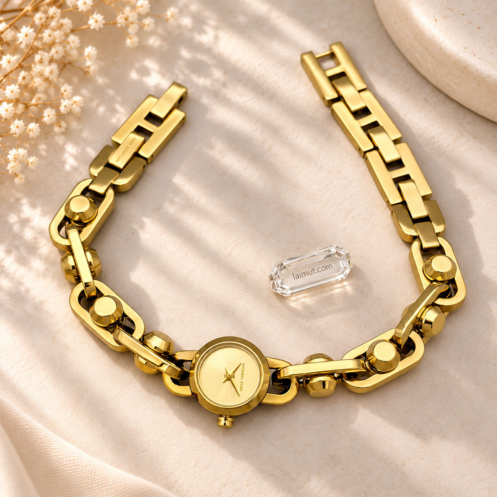 Ảnh thực tế Michael Kors MK4871 Mini Astor Link tại Laimut