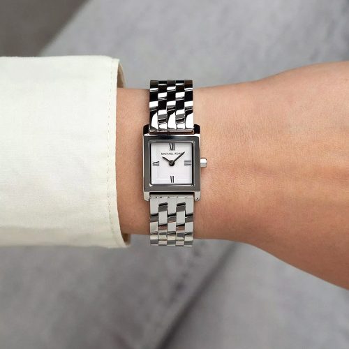 Đồng hồ Michael Kors MK4933 chụp thực tế tại Laimut
