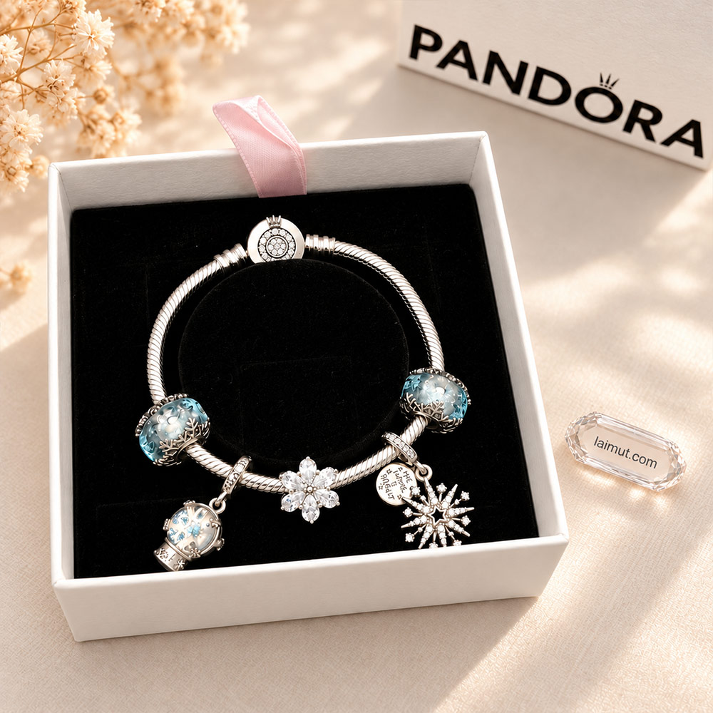 Ảnh thực tế vòng Pandora mix charm Winter Wishes tại Laimut