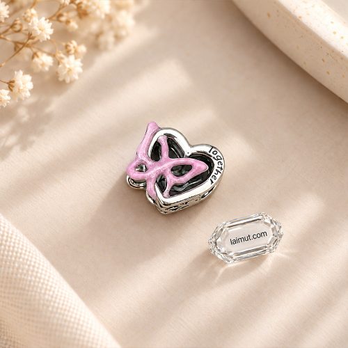 Ảnh thực tế charm Pandora Entwined Heart & Butterfly 794475C01 tại Laimut