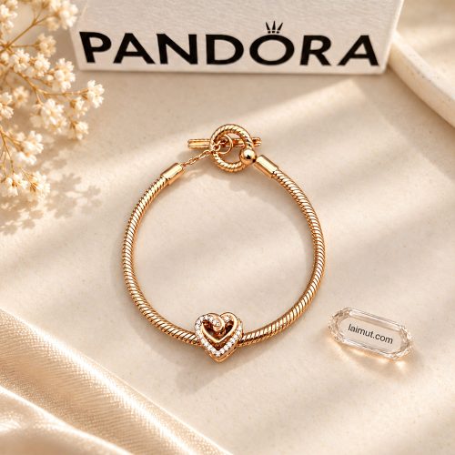 Ảnh thực tế charm Pandora Sparkling Entwined Hearts 789270C01 tại Laimut