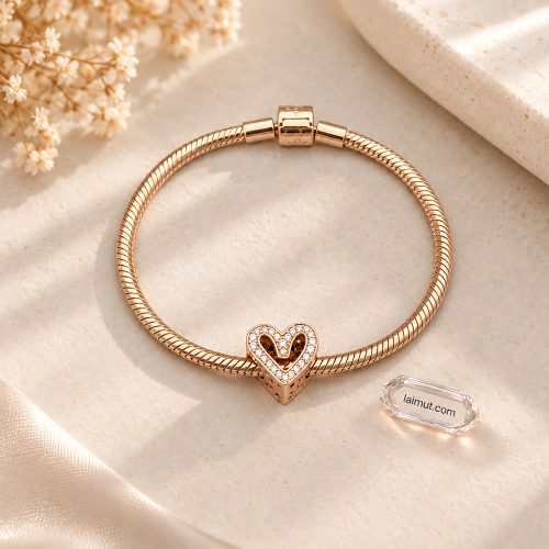 Mặt sau charm Pandora Sparkling Freehand Heart 788692C01