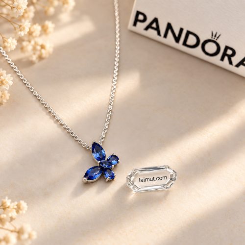 Cận cảnh Pandora 394232C01 Butterfly với đá xanh marquise và pear-shaped