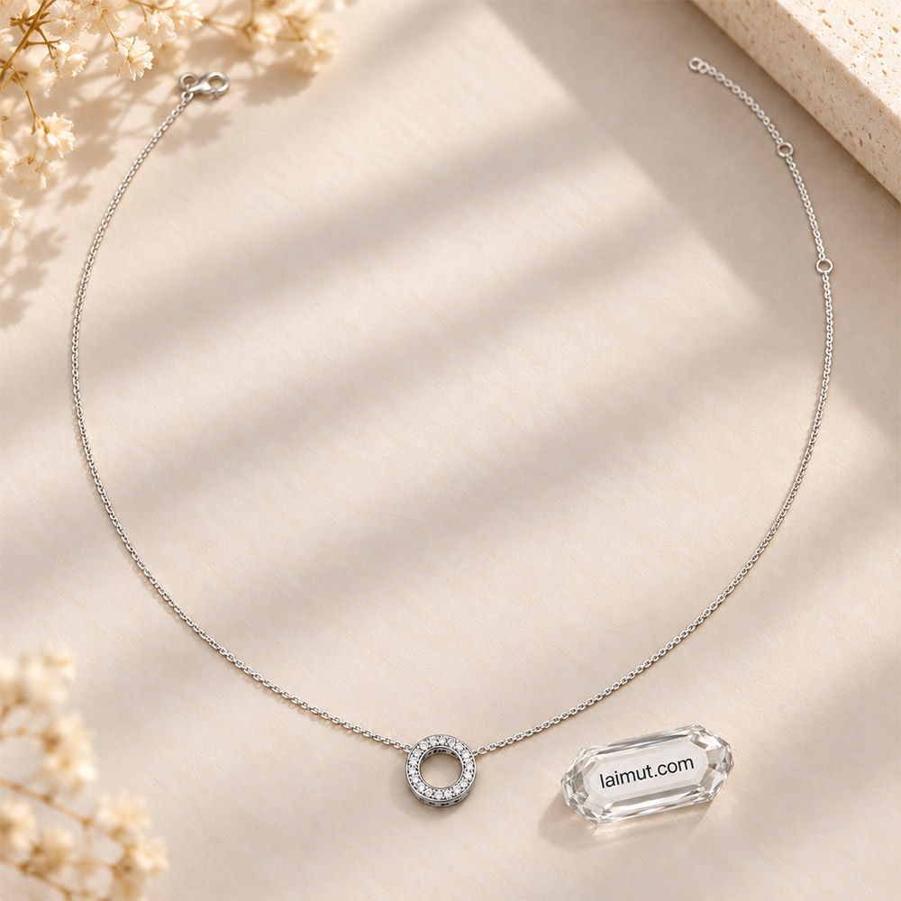 Ảnh thực tế dây chuyền Pandora Logo Pavé Circle 397436CZ tại Laimut