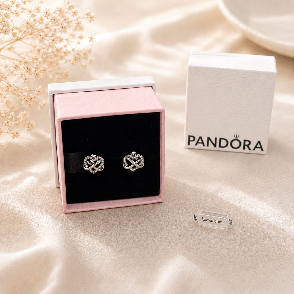 Bông tai Pandora 292667C01 chính hãng | Sparkling Infinity Heart Stud Earrings | Laimut | Ảnh chụp thực tế