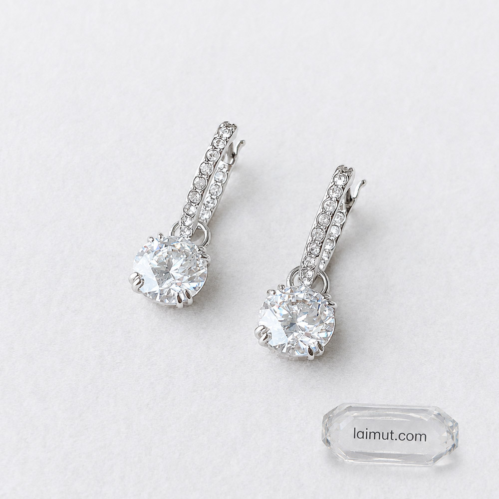 Bông tai Swarovski 5636717 chính hãng | Stilla drop earrings | Laimut | Ảnh chụp thực tế